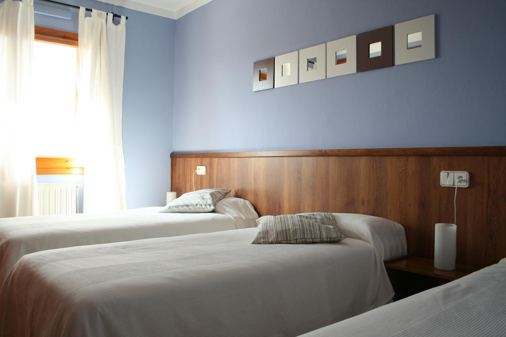 Can Quilis Guest House Pontos ห้อง รูปภาพ