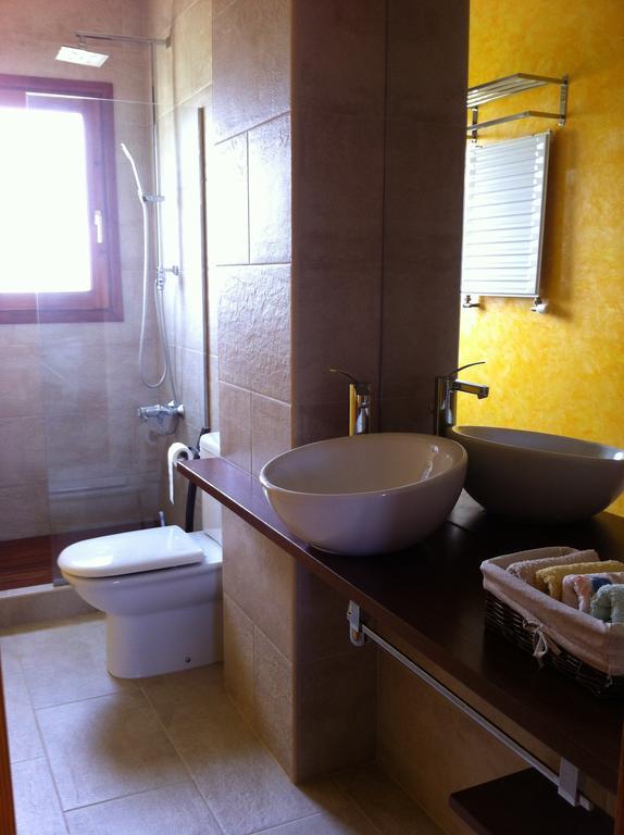 Can Quilis Guest House Pontos ภายนอก รูปภาพ
