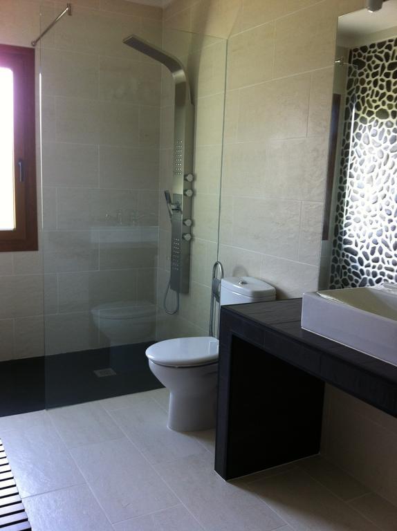 Can Quilis Guest House Pontos ภายนอก รูปภาพ