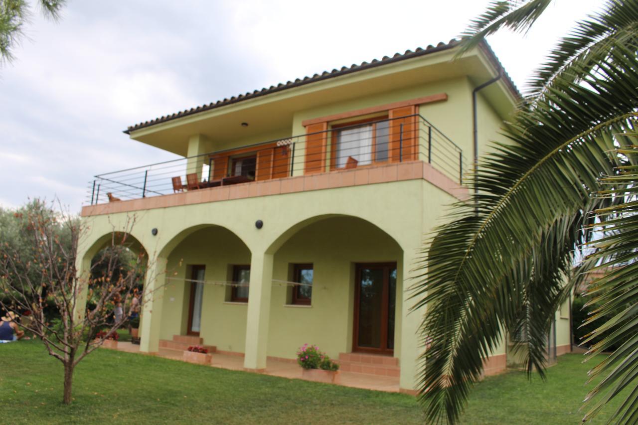 Can Quilis Guest House Pontos ภายนอก รูปภาพ